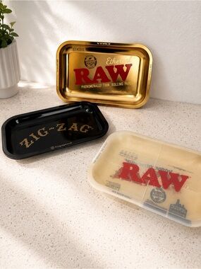 RAW & ZIG-ZAG Rolling Tray Trio - Gold, Black & Translucent Silicone.